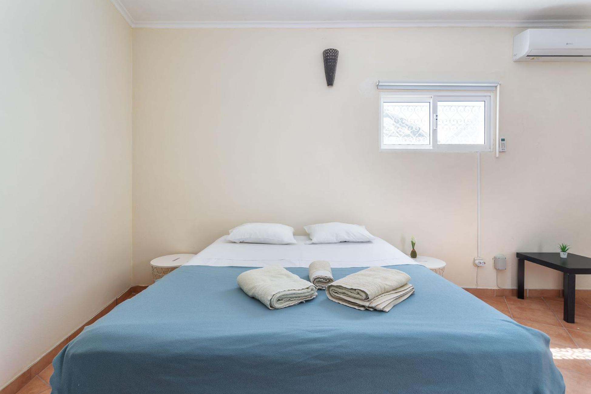 Blife Alicya Private Rooms FAO Exterior photo